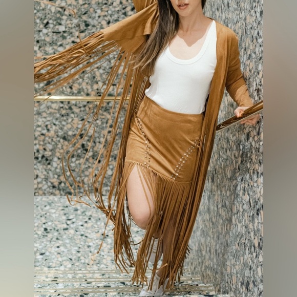 MICRO-SUEDE FRINGE SKIRT - Picture 3 of 3
